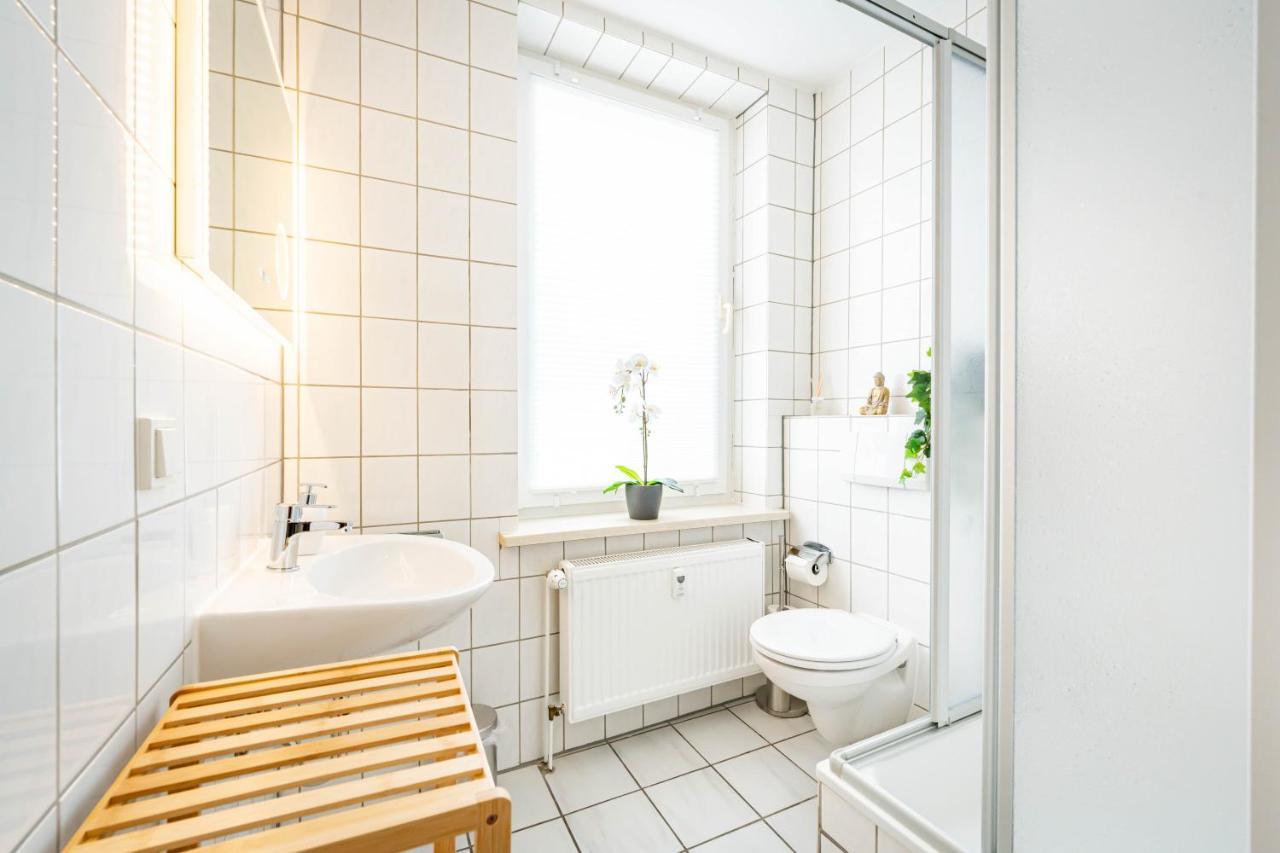 Apartmento Blue Magdeburg - Zentral - Wifi - Netflix Buitenkant foto